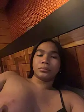 Show modela bigcock_kataluna na web-kameri
