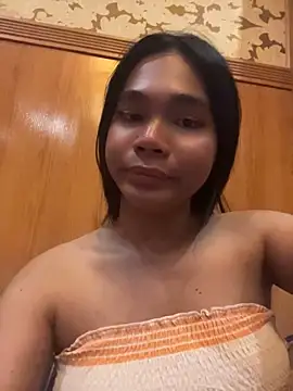 bigcock_kataluna Pertunjukan Webcam