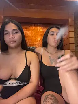 Pokazy przed kamerką – bigcock_kataluna