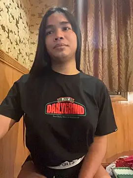 bigcock_kataluna 웹캠 쇼