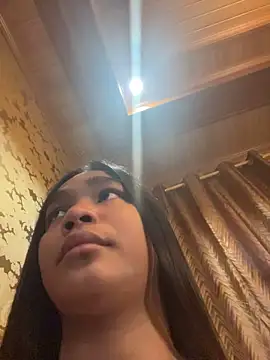 Show modela bigcock_kataluna na web-kameri