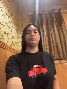 bigcock_kataluna Pertunjukan Webcam