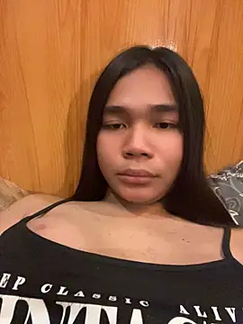 bigcock_kataluna Pertunjukan Webcam
