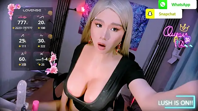 xBigSurpriseLorainex Pertunjukan Webcam