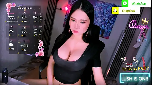 xBigSurpriseLorainex Show in webcam