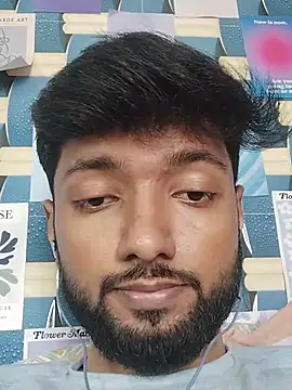 הופעת וובקאם של shubham_1228