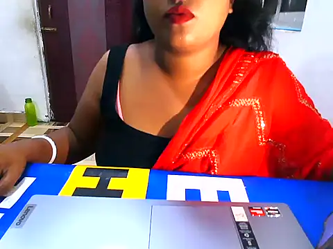 IamRiva's Webcam Show
