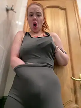 RedheadQueen_ Adlı Modelin Web Kamerası Şovu