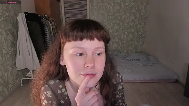 NikiCozy Pertunjukan Webcam