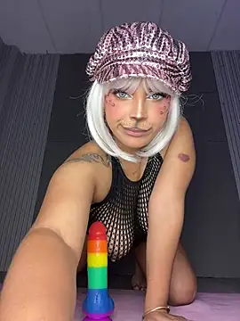GiaReddn Live XXX chat