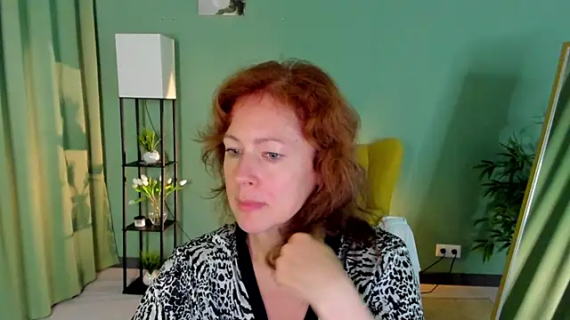 Chat +18 de LeticiaRomano ao vivo