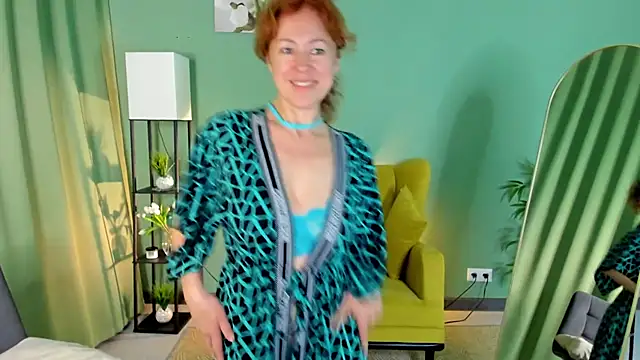 LeticiaRomano live XXX chat