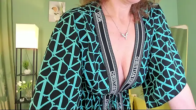 LeticiaRomano Live XXX-chat
