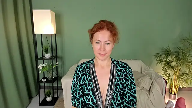 Chat +18 de LeticiaRomano ao vivo