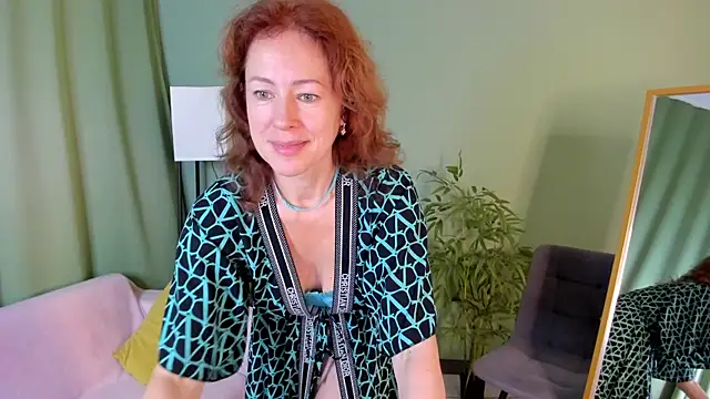 LeticiaRomano live XXX chat