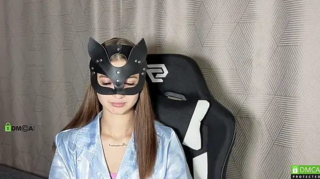 Pokazy przed kamerką – Dyavoll666