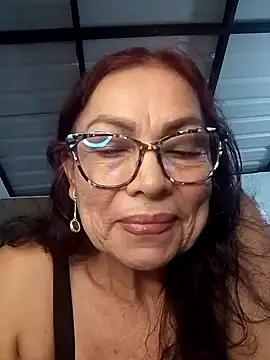Chat XXX en directo de HOT_LATINA20
