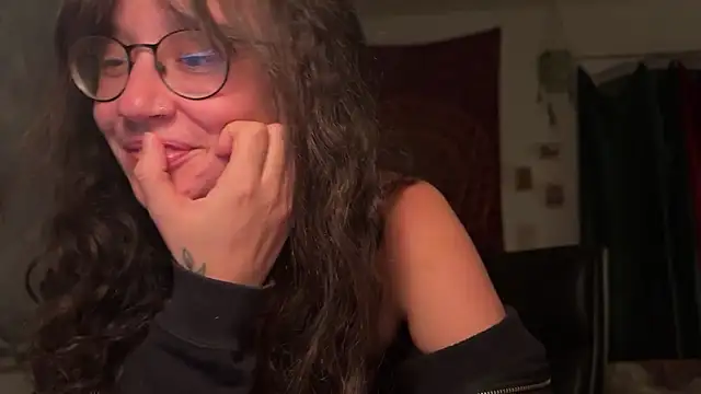 nyxo_ লাইভ XXX চ্যাট