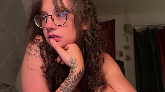 Chat +18 de nyxo_ ao vivo