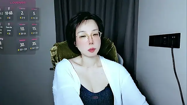 lin_lin_520_520のライブXXXチャット