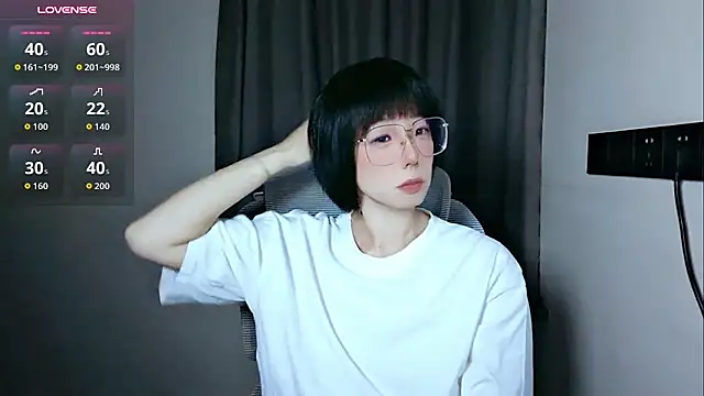lin_lin_520_520のライブXXXチャット