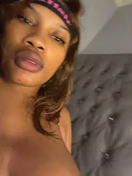 MissPradaa Webcam-Show