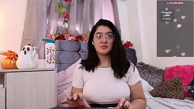 Isabella_Roses_'s Webcam Show