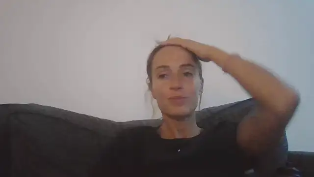 Chat +18 de SportyBella_91 ao vivo
