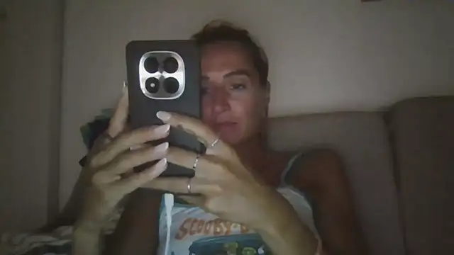 SportyBella_91 Webcam Show