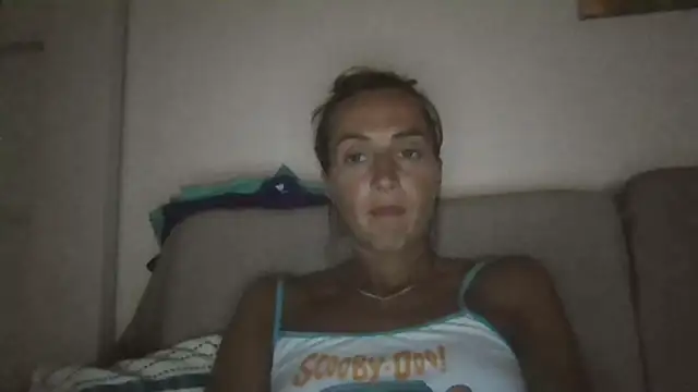SportyBella_91's Live XXX Chat