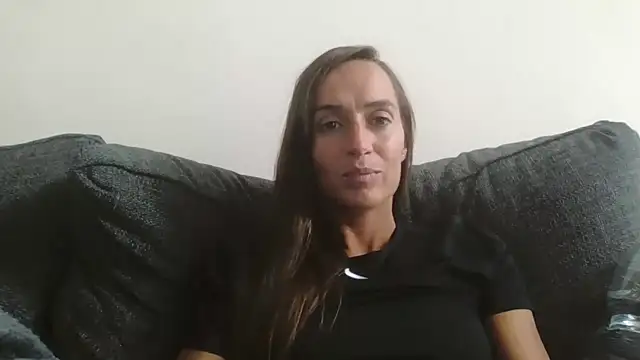 XXX chat uživo modela SportyBella_91