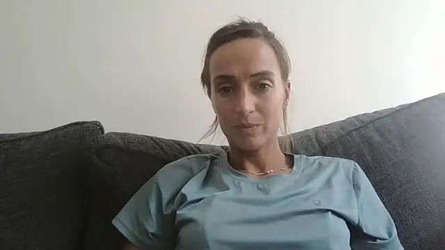 SportyBella_91のウェブカメラショー