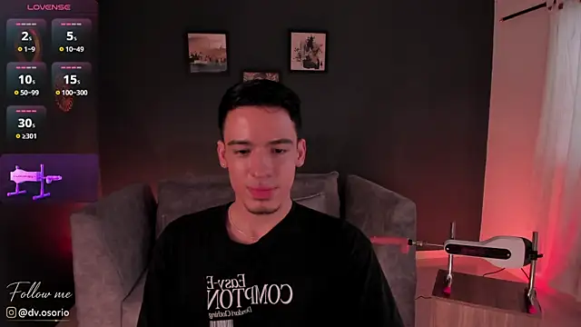 Show modela david_osorio na web-kameri