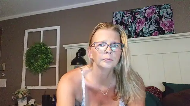 Stickywethoney's Webcam Show