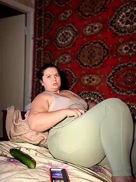 Nenssy555's Live XXX Chat