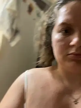 badfox5000's Live XXX Chat