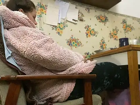XXX chat uživo modela badfox5000