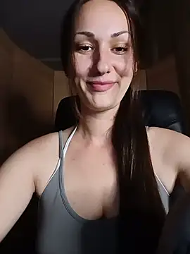 LunaCrystall Chat XXX live