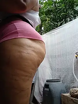tugordita-hot Show in webcam