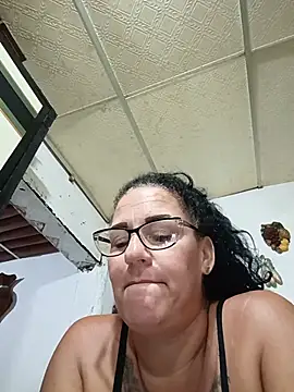 tugordita-hot's Live XXX Chat