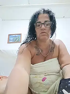 tugordita-hot Show in webcam