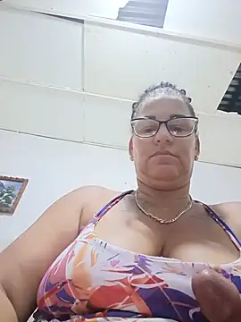 Pokazy przed kamerką – tugordita-hot