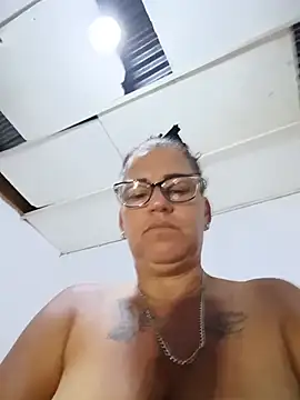 tugordita-hot's Webcam Show