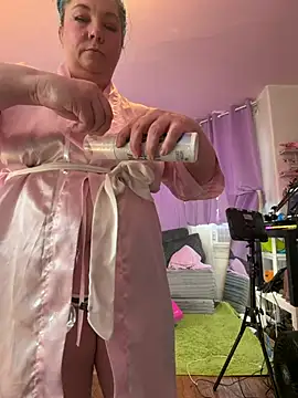 Pertunjukan Kamera Web KawaiiKiki_247