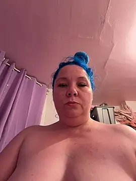 KawaiiKiki_247 Show in webcam