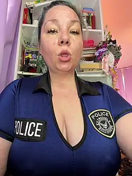 KawaiiKiki_247 Adlı Modelin Canlı XXX Sohbeti