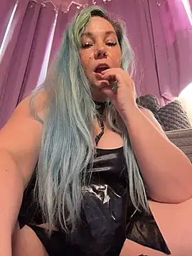 KawaiiKiki_247 webkamerás műsora