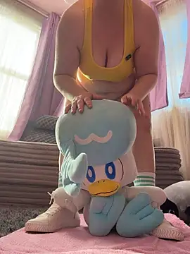 Pokazy przed kamerką – KawaiiKiki_247