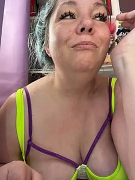 KawaiiKiki_247 Adlı Modelin Web Kamerası Şovu