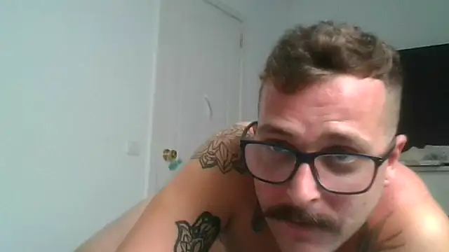 Pokazy przed kamerką – yanick931